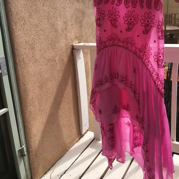 Dress - Picture 4 of 5